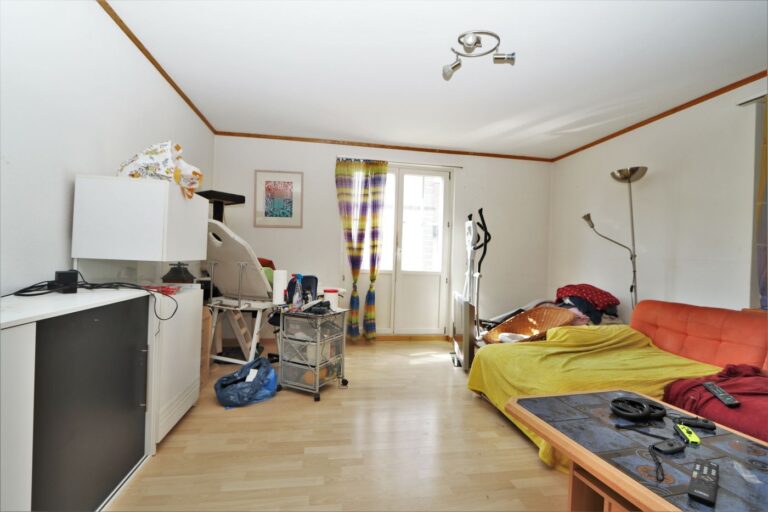 Immoschwab-ag-Mehrfamilienhaus-Siselen 10 Wohnung EG - Schlafzimmer