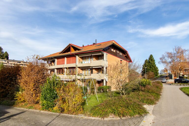 Sued- und Westfassade