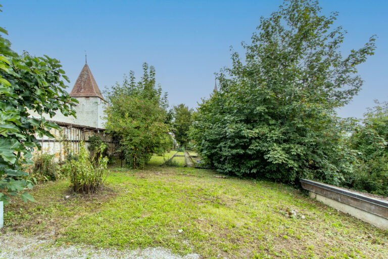 Sicht von Turmzimmer mit Terrasse