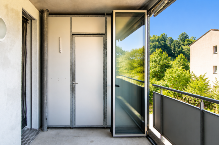 Balkon geöffnet