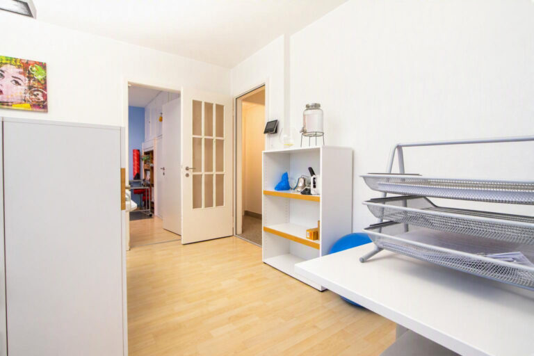 Eingang Büro hinten oF