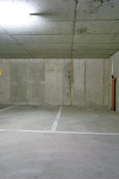 Einstellhallenplätze