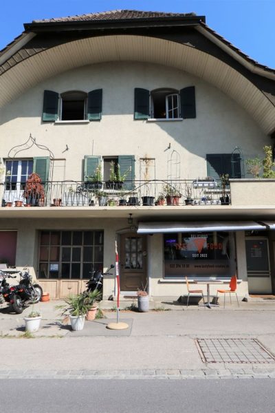 Immoschwab-ag-Mehrfamilienhaus-Siselen 1 Titelbild Aussenansicht
